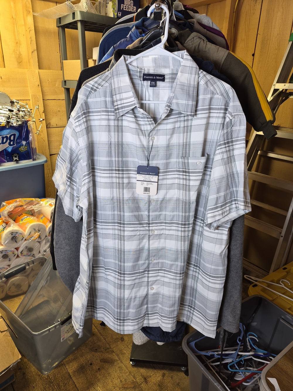 8Preswick & Moore Gray Plaid Short Sleeve Button-Down Shirt Bin 39